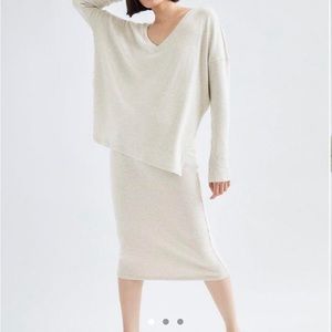 Aritzia - The group by Babaton Traverse top